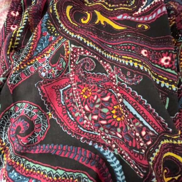 Jaclyn Smith XXL Womens Wrap Blouse Purple Paisley Pattern Whimsigoth - Picture 9 of 10